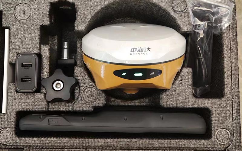 Hi-Target V500 Visual GNSS RTK Receiver