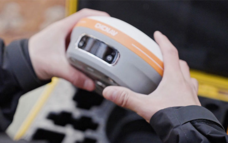 CHCNAV i83 IMU-RTK GNSS Receiver