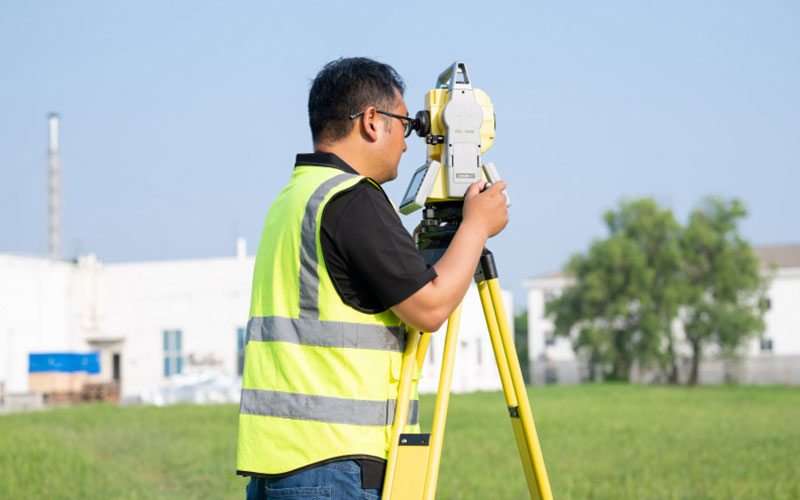 GeoMax ZOOM45 Total Station