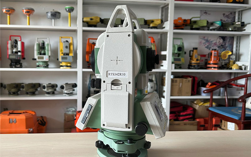 FOIF RTS342 Reflectorless Total Station