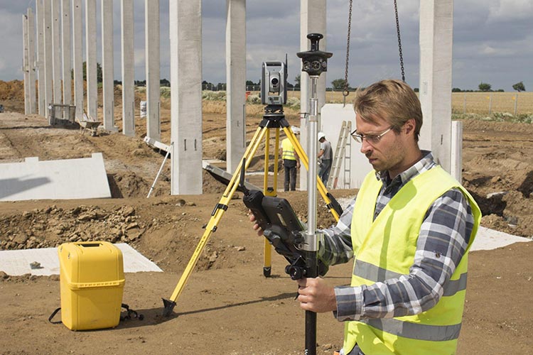 How to Choose a Surveying Prism for a Total Station How to Choose a Surveying Prism for a Total Station